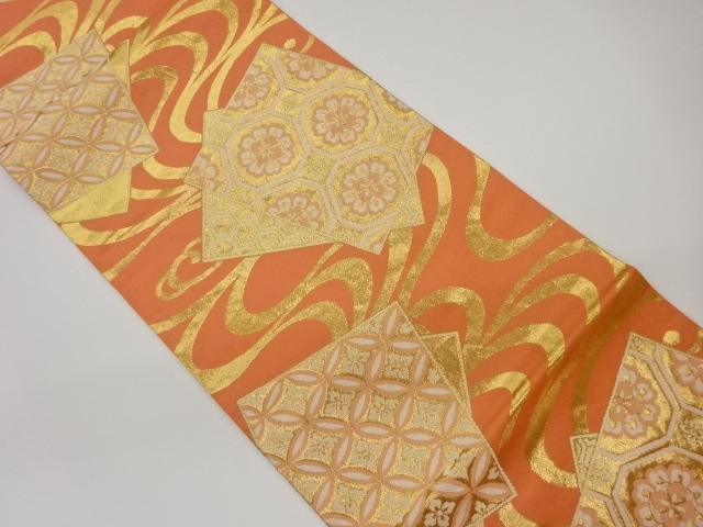 リサイクル　流水に色紙・古典柄模様織出し袋帯